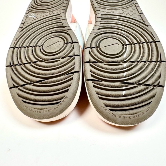 Nike Canvas Dunks Size 4 Youth - Picture 6 of 6